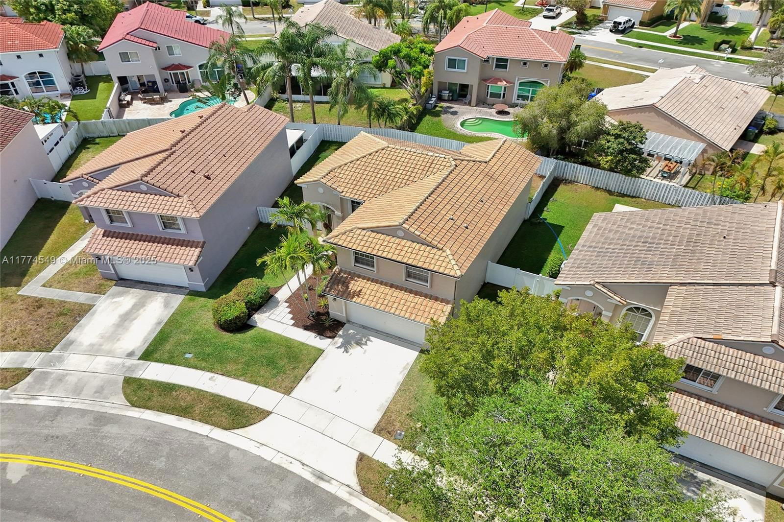 Real estate property located at 18960 10th Ter, Broward, Chapel Trail Ii, Pembroke Pines, FL