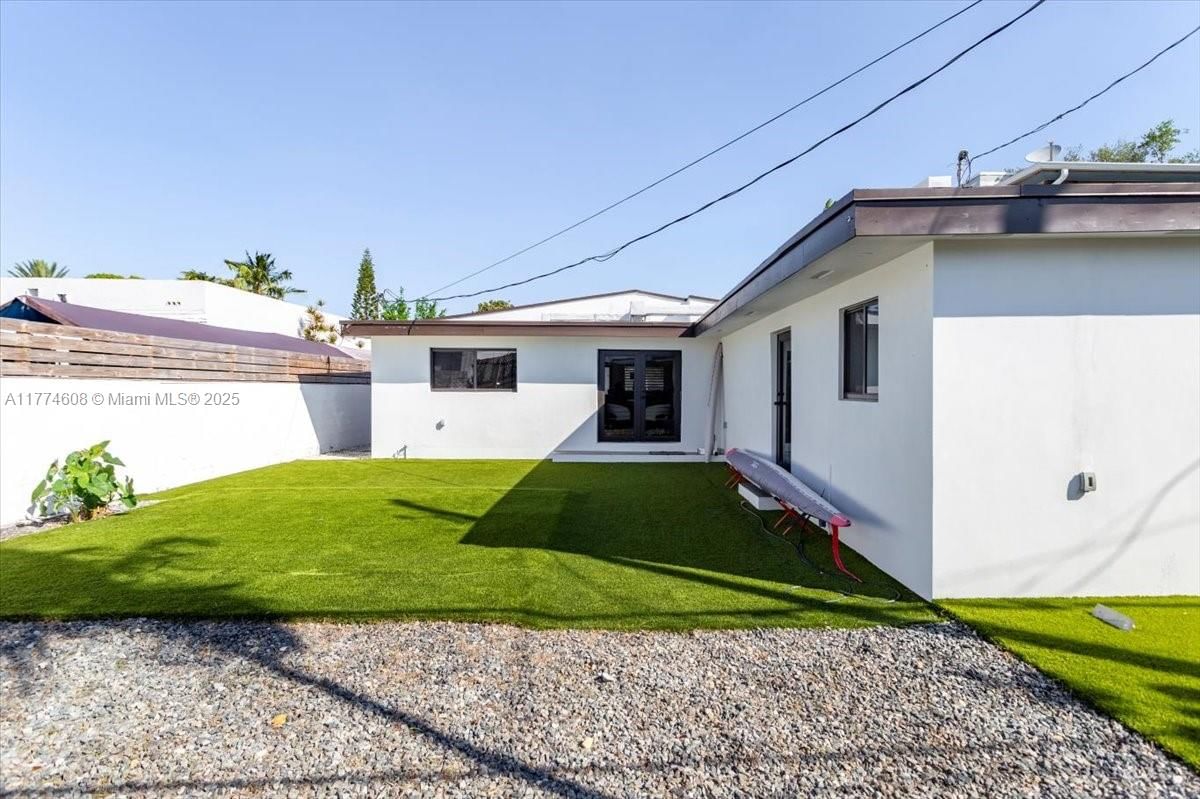 Real estate property located at 1724 10th St, Miami-dade, Shenandoah, Miami, FL