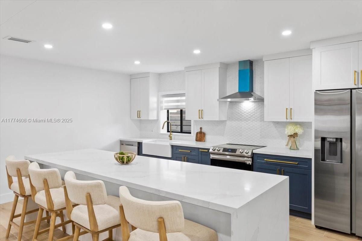 Real estate property located at 1724 10th St, Miami-dade, Shenandoah, Miami, FL