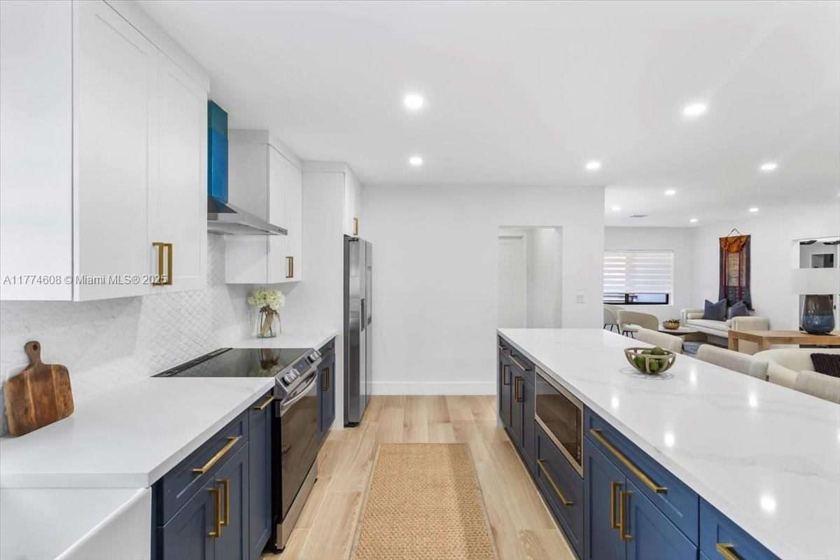 Real estate property located at 1724 10th St, Miami-dade, Shenandoah, Miami, FL