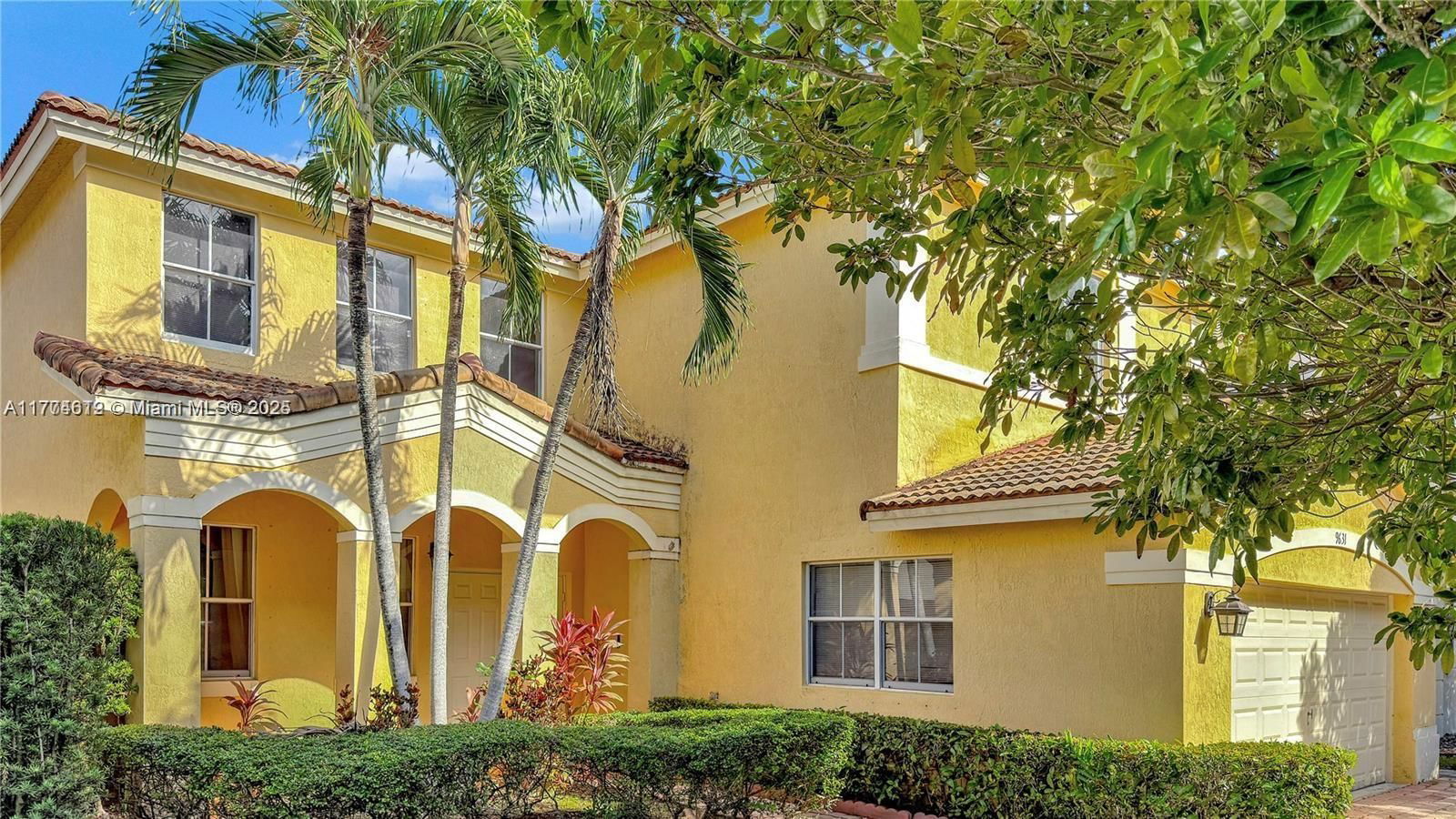 Real estate property located at 9631 45th St, Miami-dade, Goldvue Estates, Doral, FL