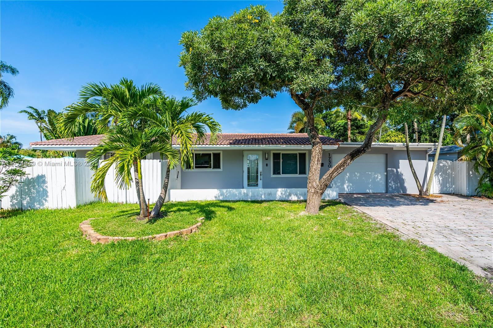 Real estate property located at 1730 9th Ave, Broward, Lauderdale Park 6-33 1/2, Fort Lauderdale, FL