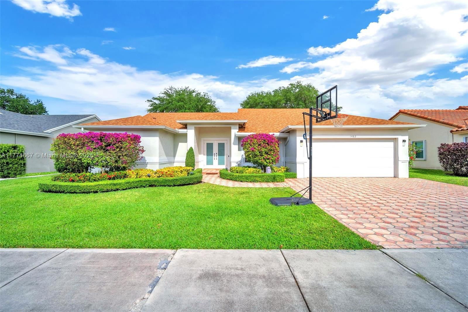 Real estate property located at 1482 97th Ln, Broward, Calusa Ridge, Davie, FL