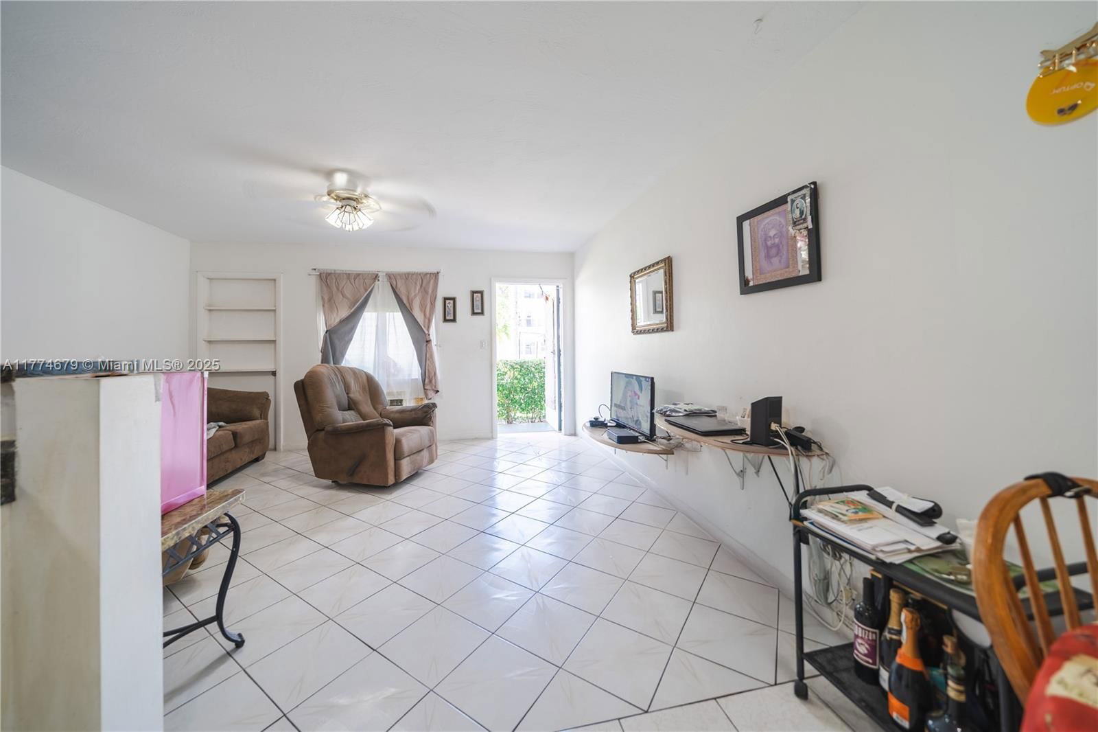 Real estate property located at 15610 6th Ave #10B, Miami-dade, Golden Towers No 2 Inc -, Miami, FL