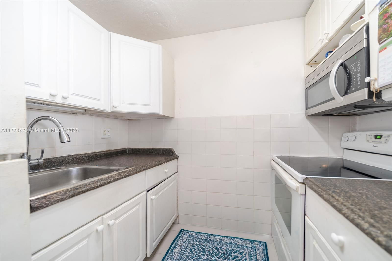 Real estate property located at 15610 6th Ave #10B, Miami-dade, Golden Towers No 2 Inc -, Miami, FL