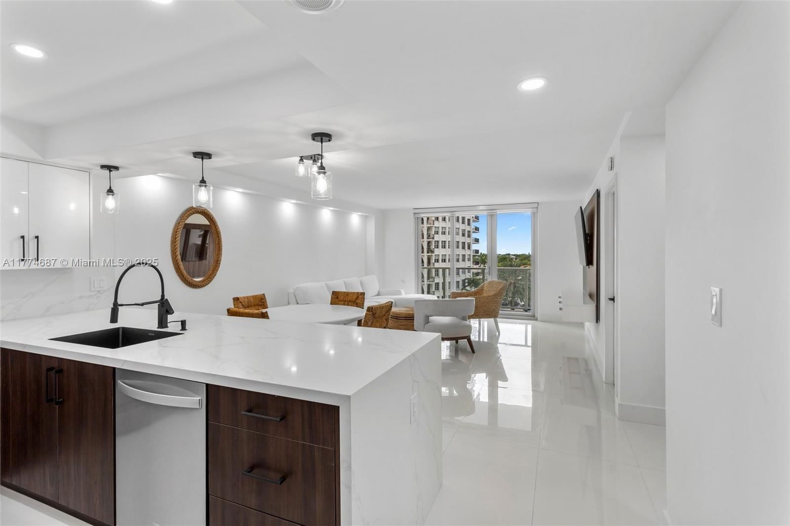 Real estate property located at 5701 Collins Ave #503, Miami-dade, Arlen Beach Condo, Miami Beach, FL