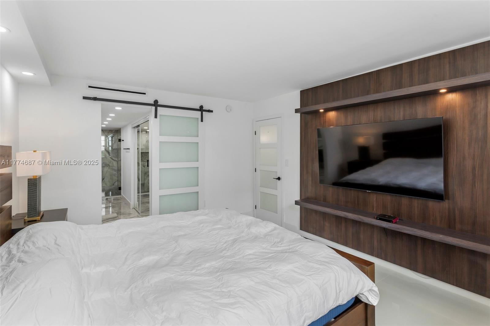 Real estate property located at 5701 Collins Ave #503, Miami-dade, Arlen Beach Condo, Miami Beach, FL