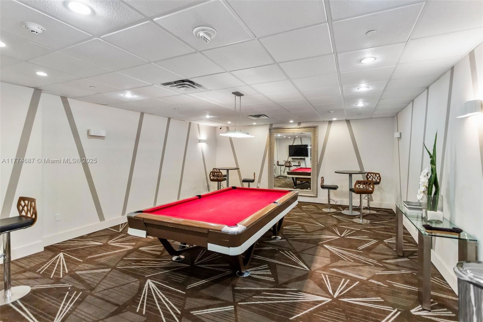Real estate property located at 5701 Collins Ave #503, Miami-dade, Arlen Beach Condo, Miami Beach, FL