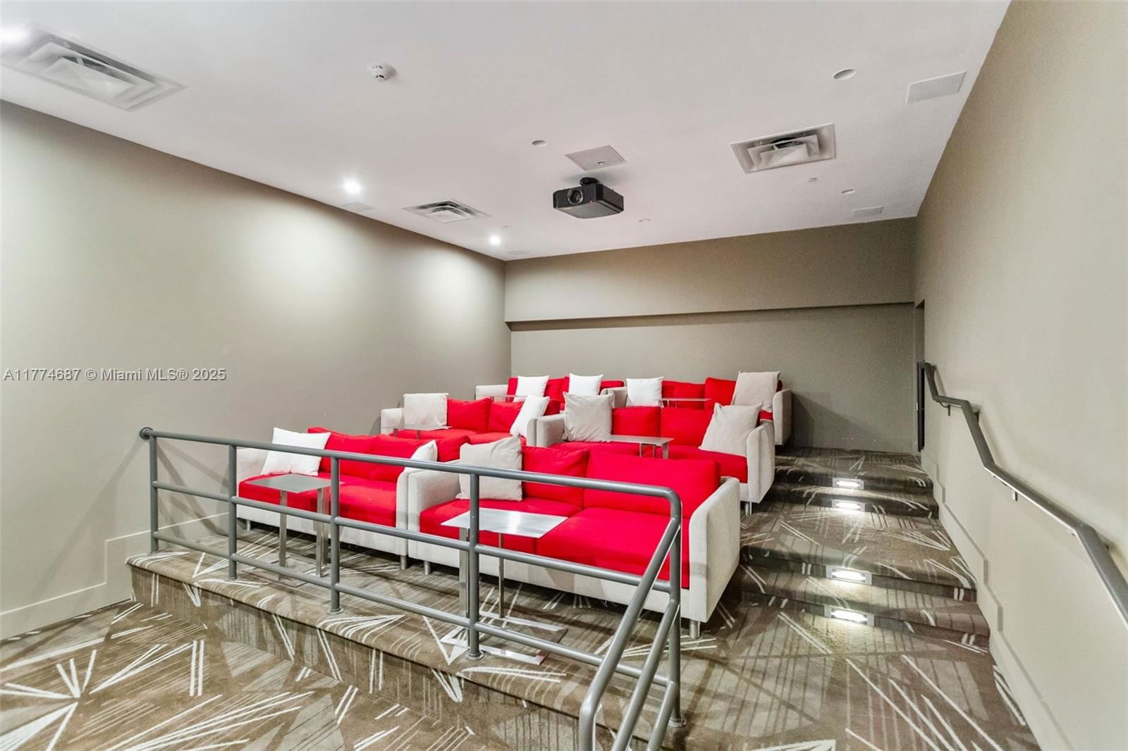Real estate property located at 5701 Collins Ave #503, Miami-dade, Arlen Beach Condo, Miami Beach, FL