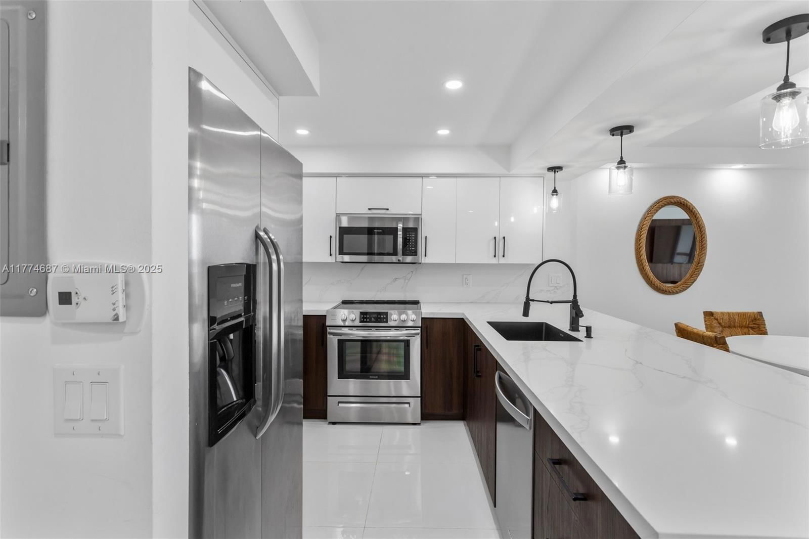 Real estate property located at 5701 Collins Ave #503, Miami-dade, Arlen Beach Condo, Miami Beach, FL