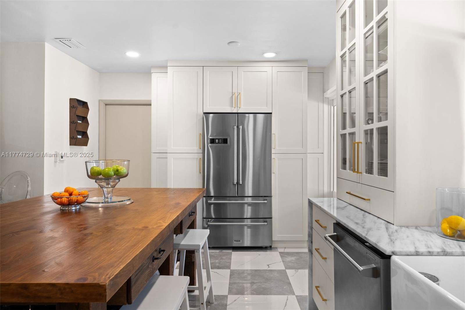 Real estate property located at 14725 82nd Ave, Miami-dade, Unplatted, Palmetto Bay, FL