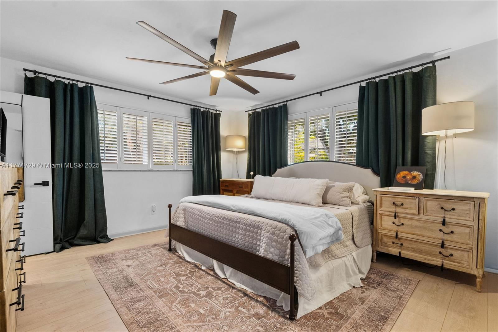 Real estate property located at 14725 82nd Ave, Miami-dade, Unplatted, Palmetto Bay, FL