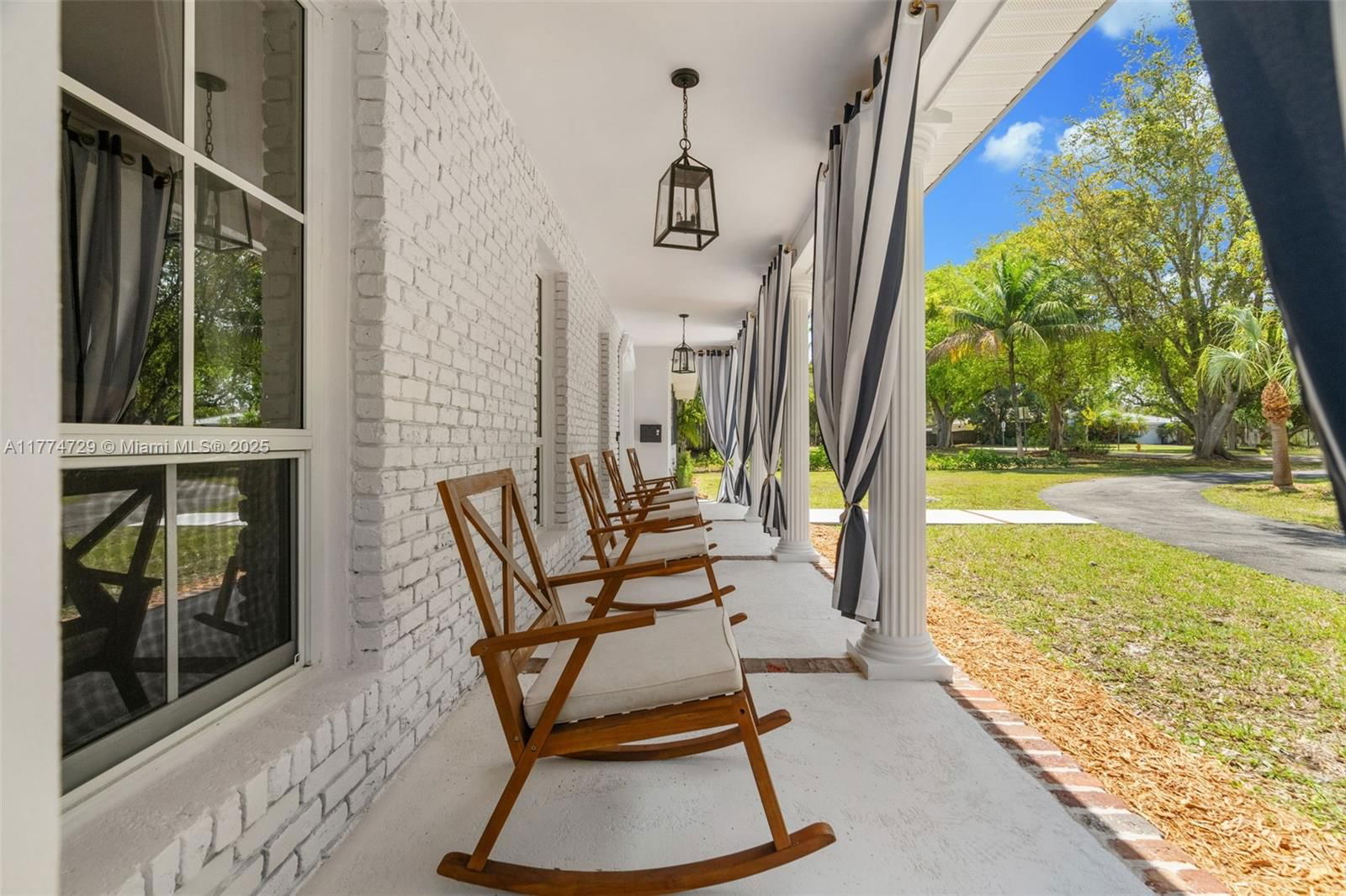Real estate property located at 14725 82nd Ave, Miami-dade, Unplatted, Palmetto Bay, FL