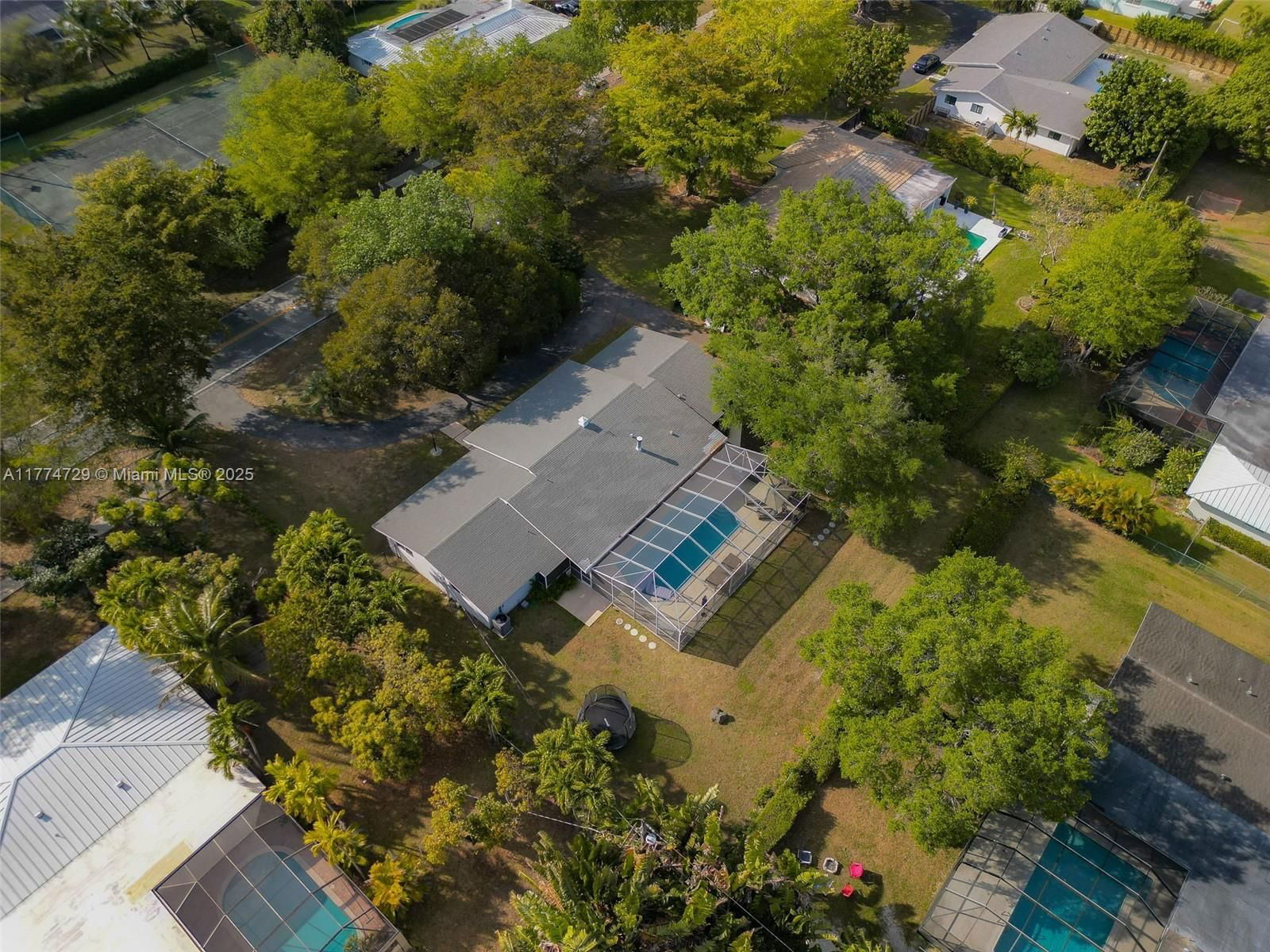Real estate property located at 14725 82nd Ave, Miami-dade, Unplatted, Palmetto Bay, FL