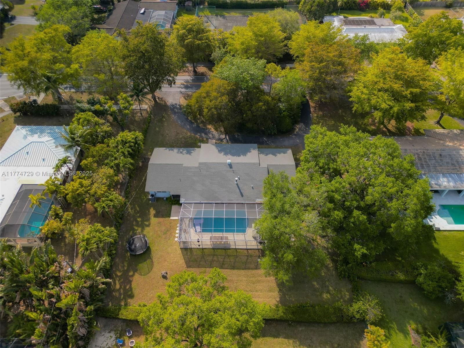 Real estate property located at 14725 82nd Ave, Miami-dade, Unplatted, Palmetto Bay, FL