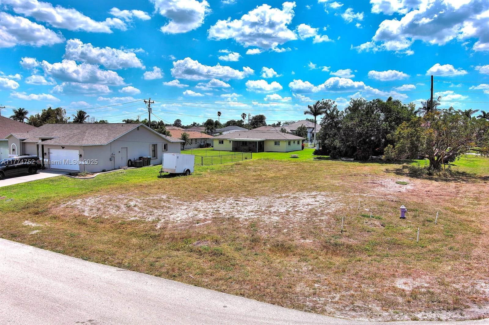Real estate property located at 1802 20TH LN, Lee, Cape Coral, Cape Coral, FL