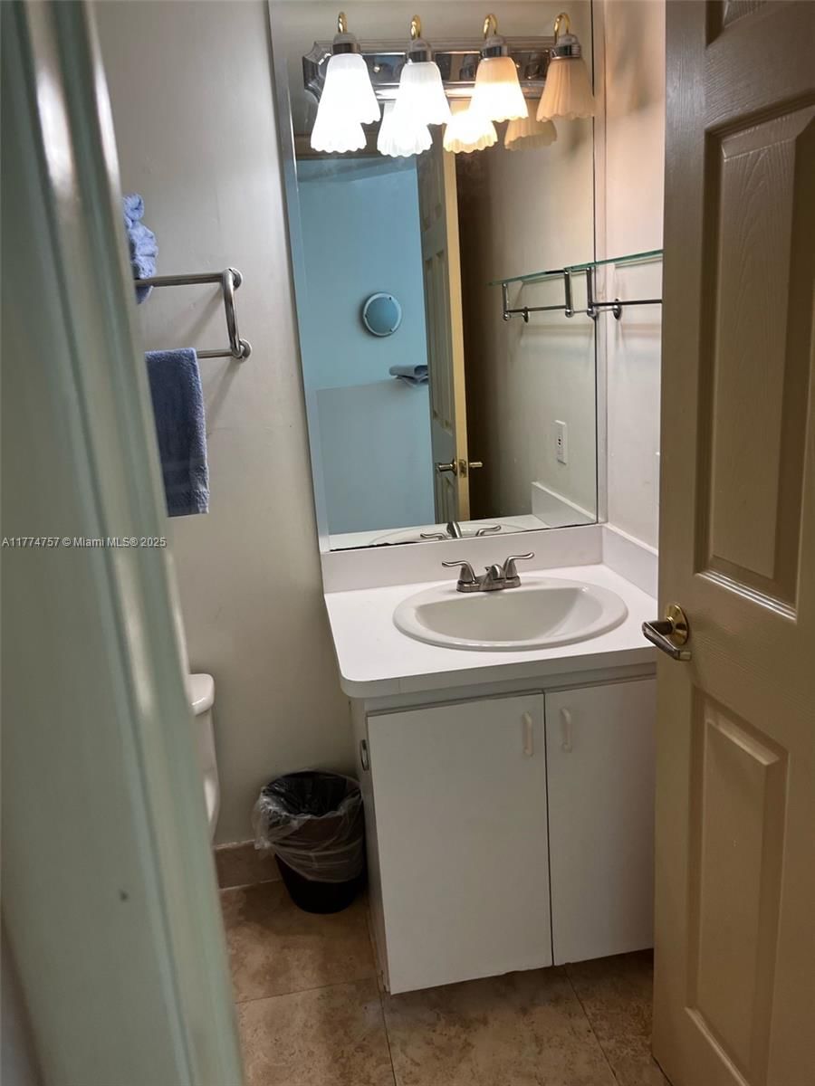 Real estate property located at 5445 Collins Ave L3, Miami-dade, Castle Beach Club Condo, Miami Beach, FL