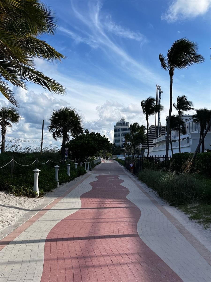 Real estate property located at 5445 Collins Ave L3, Miami-dade, Castle Beach Club Condo, Miami Beach, FL