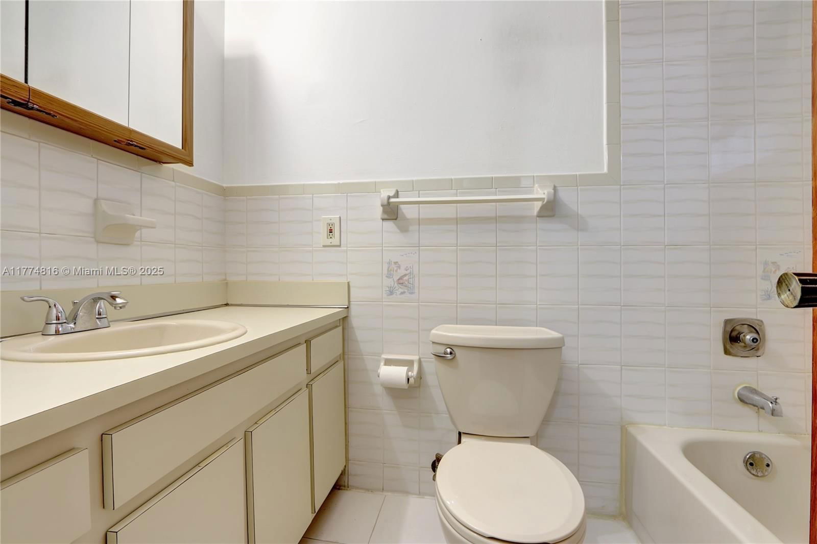 Real estate property located at 1645 10 ST, Miami-dade, Shenandoah, Miami, FL