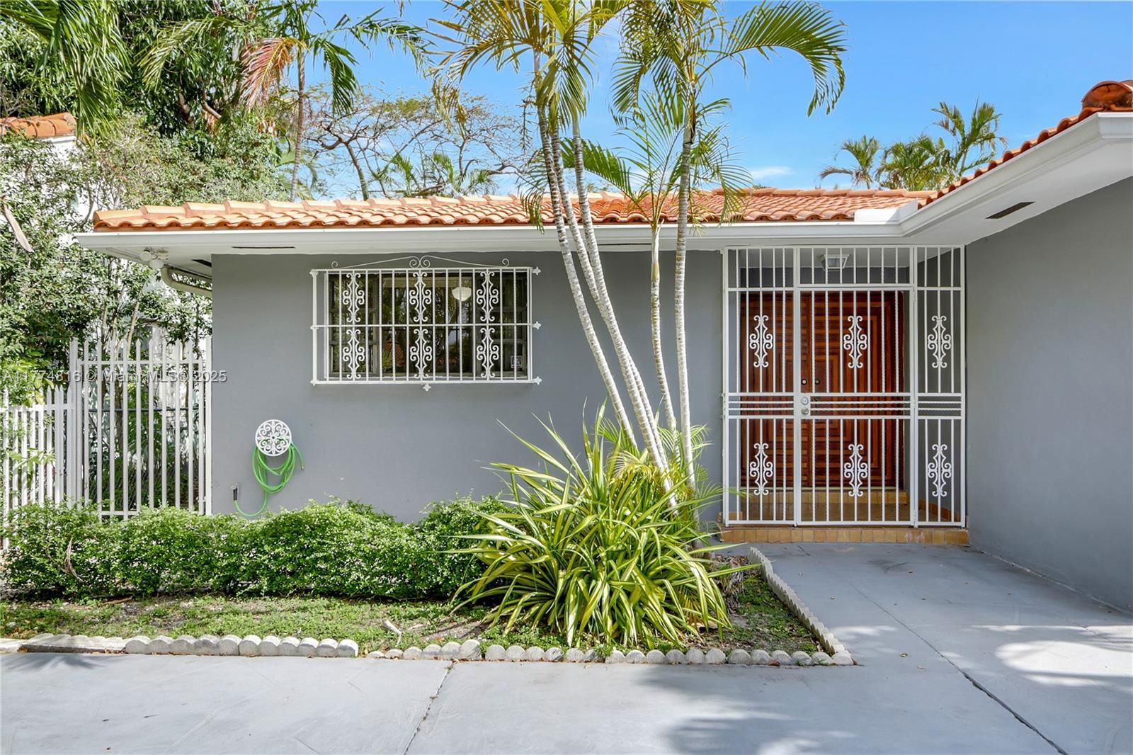 Real estate property located at 1645 10 ST, Miami-dade, Shenandoah, Miami, FL