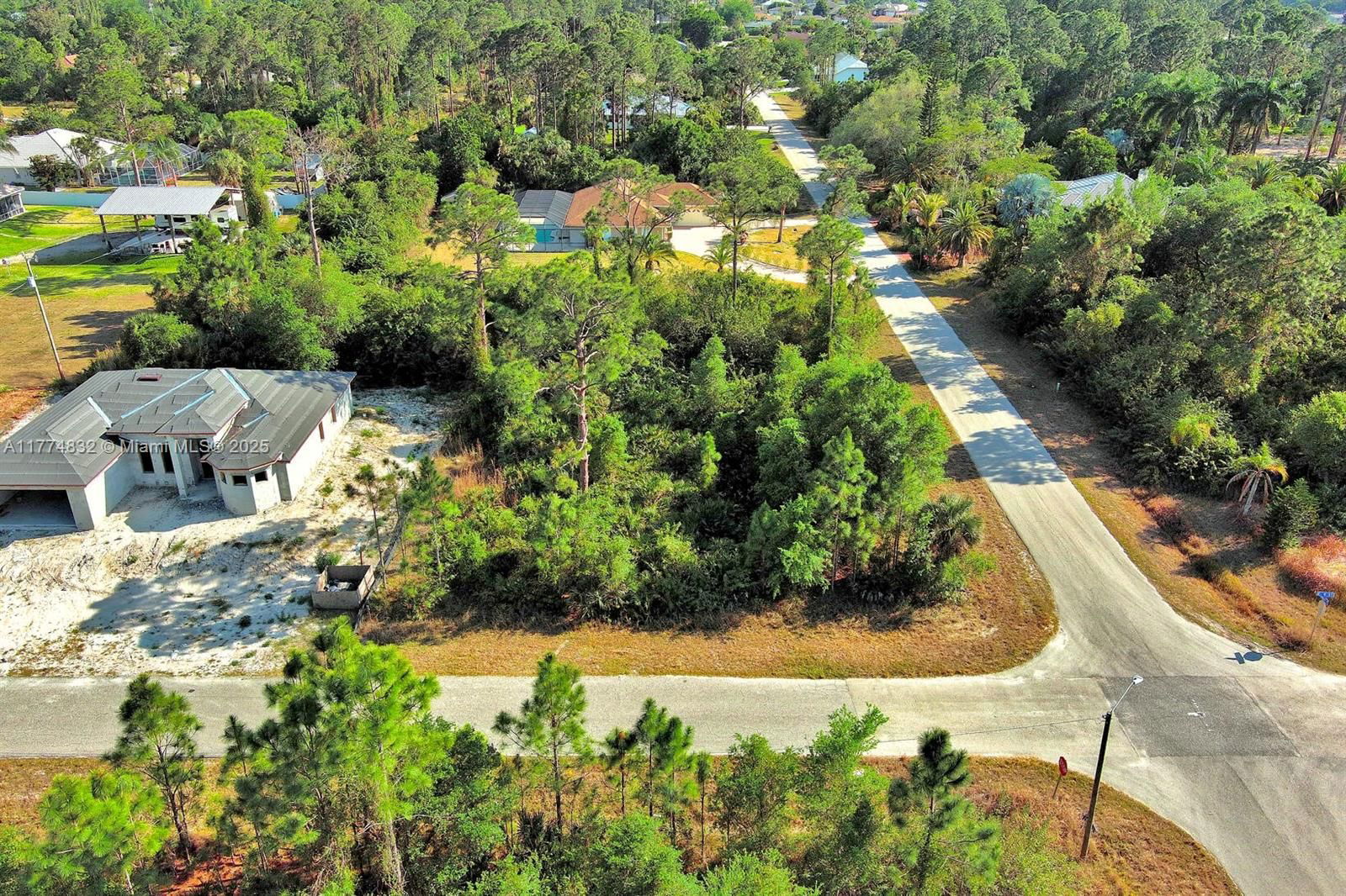 Real estate property located at 2500 9th St, Lee, Lehigh Acres, Lehigh Acres, FL