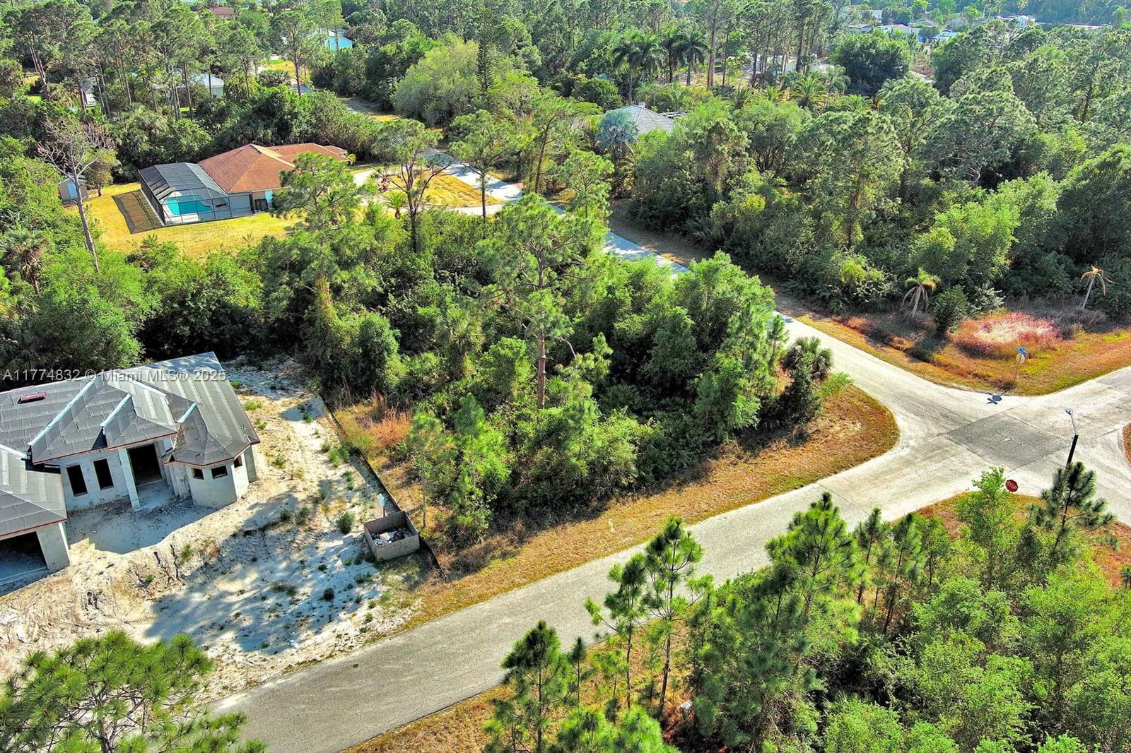 Real estate property located at 2500 9th St, Lee, Lehigh Acres, Lehigh Acres, FL