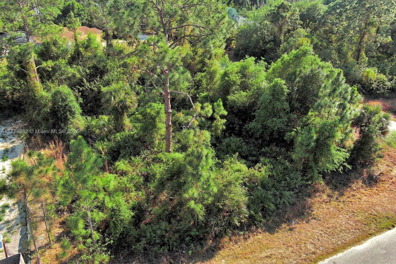 Real estate property located at 2500 9th St, Lee, Lehigh Acres, Lehigh Acres, FL