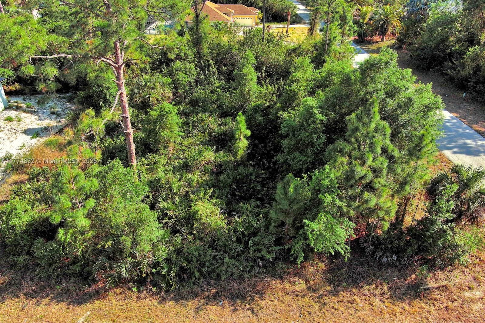 Real estate property located at 2500 9th St, Lee, Lehigh Acres, Lehigh Acres, FL