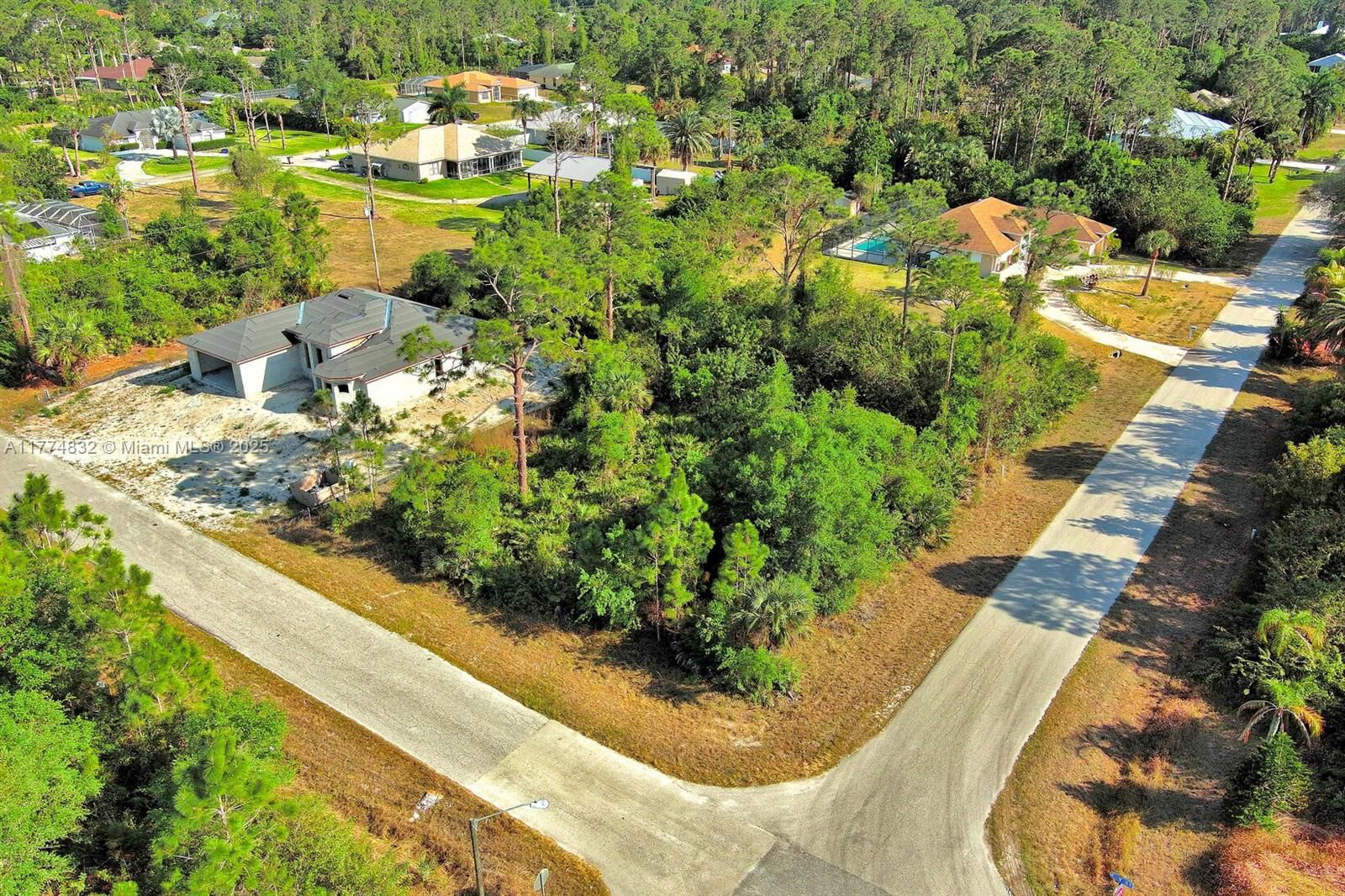 Real estate property located at 2500 9th St, Lee, Lehigh Acres, Lehigh Acres, FL