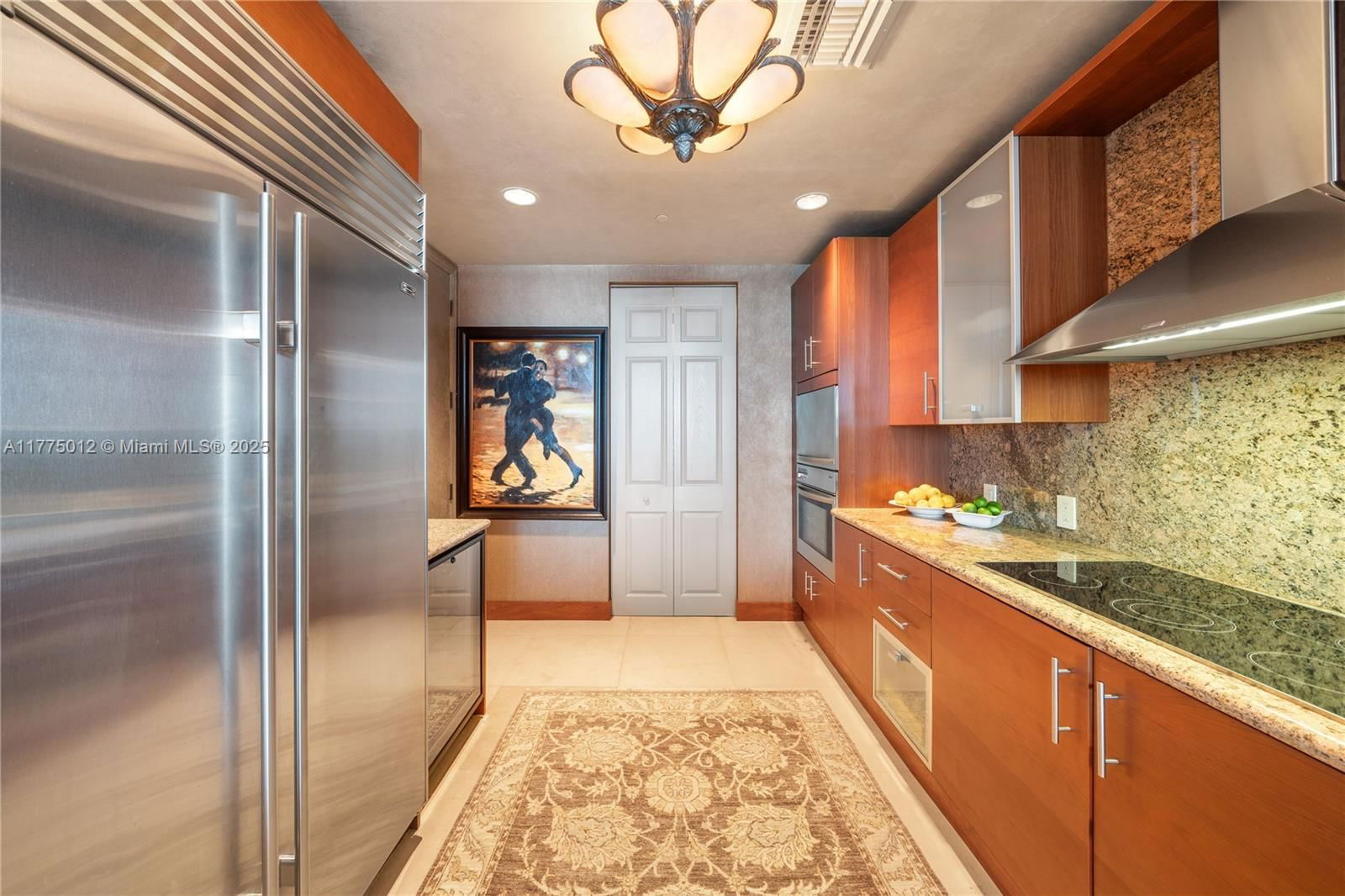 Real estate property located at 5959 Collins Ave #1801, Miami-dade, The Residences At The Bath, Miami Beach, FL