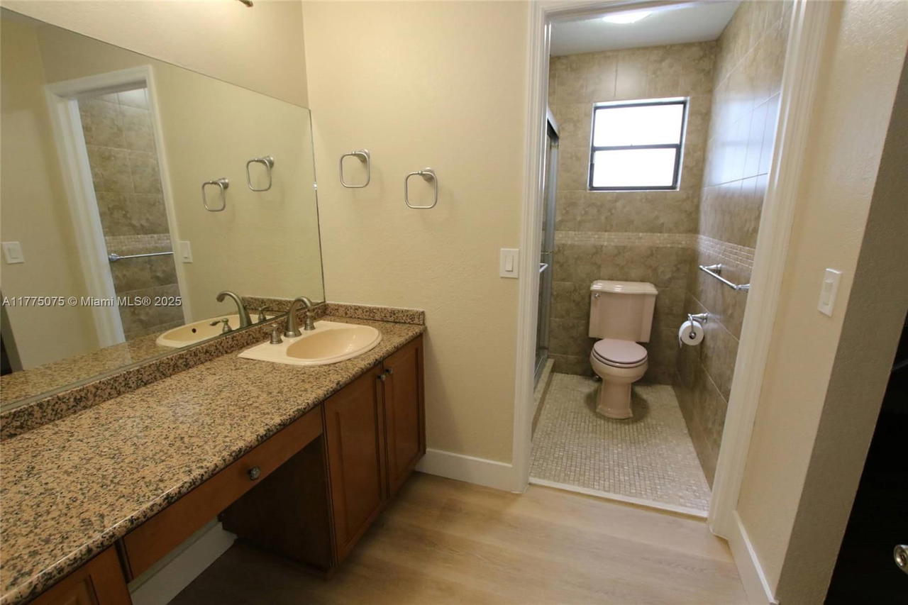 Real estate property located at 6302 Tweksbury Ter, Broward, Waverly Hundred, Davie, FL