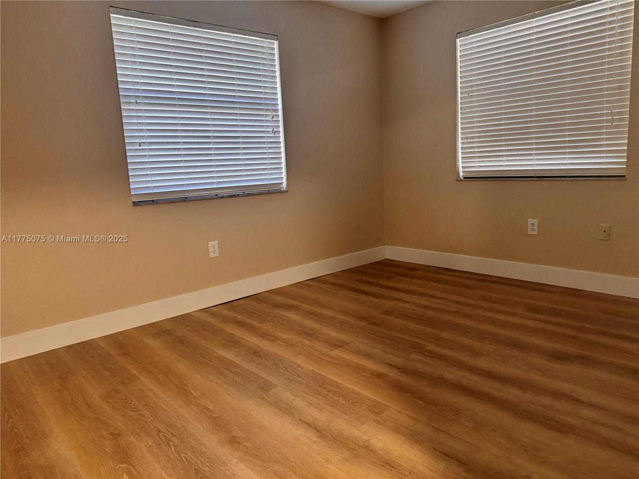 Real estate property located at 6302 Tweksbury Ter, Broward, Waverly Hundred, Davie, FL