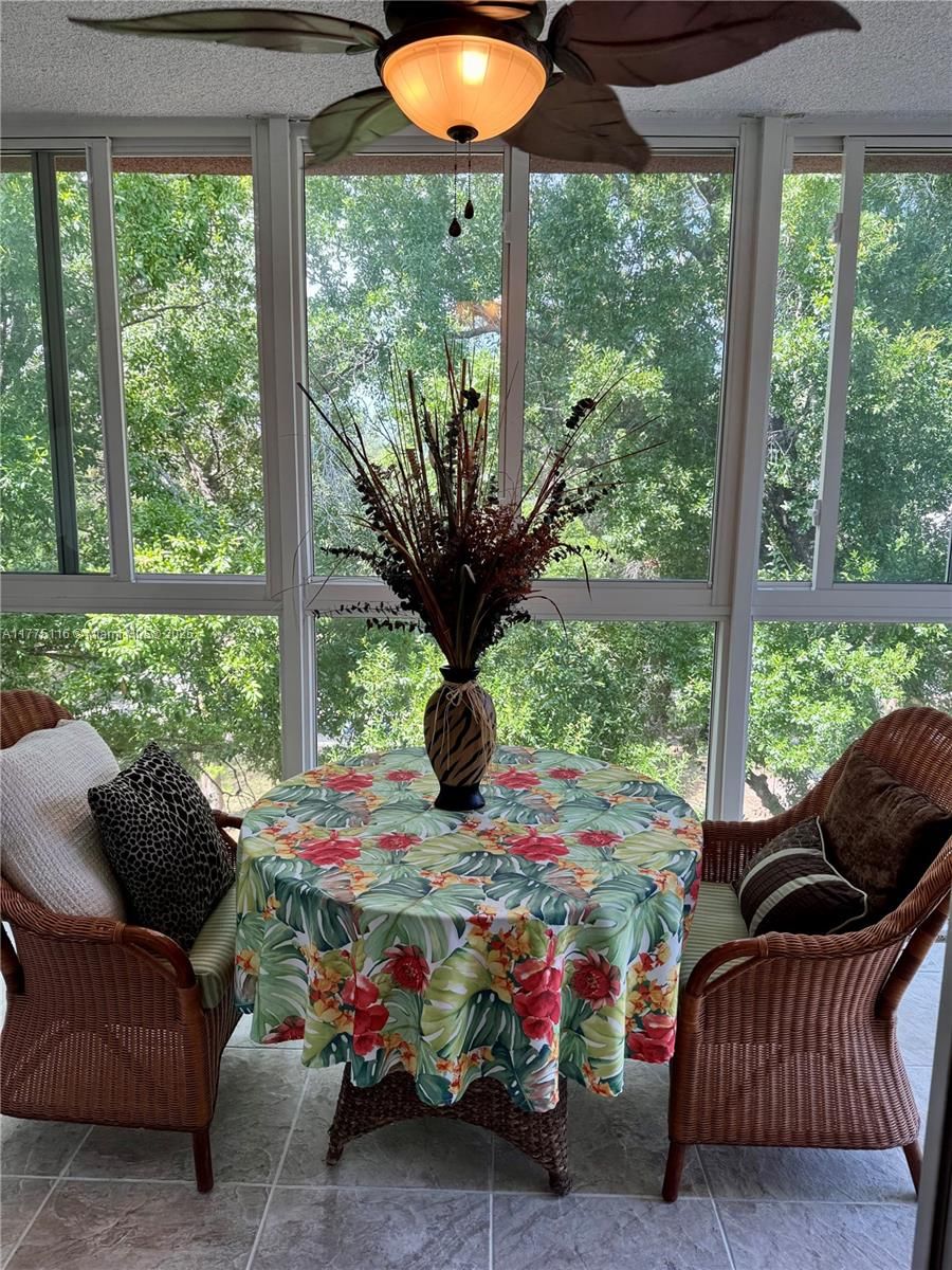 Real estate property located at 2600 49th Ave #403, Broward, Cypress Chase, Lauderdale Lakes, FL