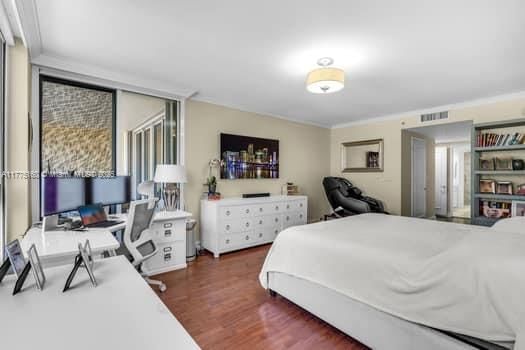 Real estate property located at 765 Crandon Blvd #202, Miami-dade, Lake Tower Condo, Key Biscayne, FL