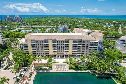 Real estate property located at 765 Crandon Blvd #202, Miami-dade, Lake Tower Condo, Key Biscayne, FL