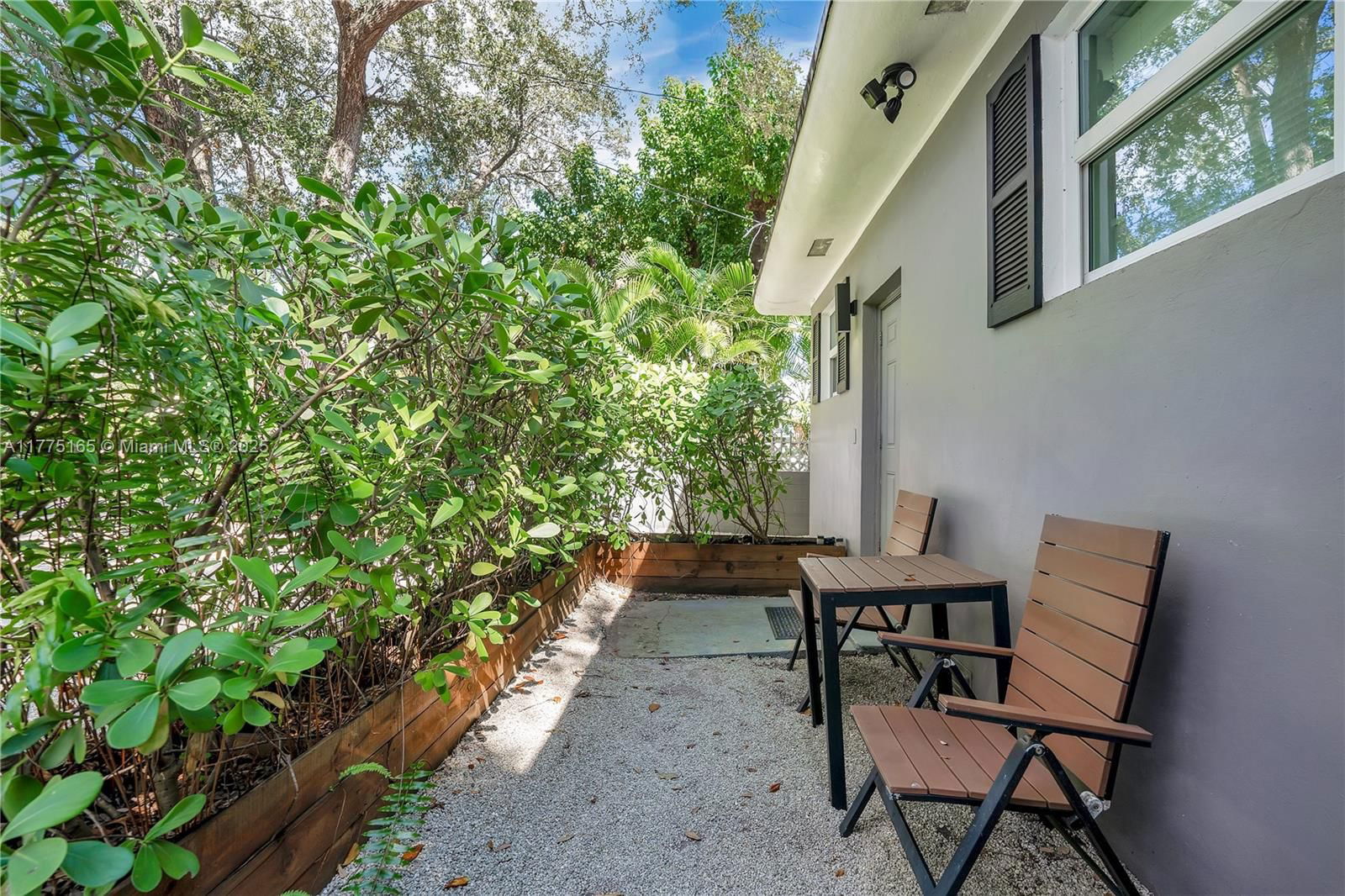 Real estate property located at 9111 4th Ave, Miami-dade, Pinewood Park Pl Amd 2nd, Miami, FL