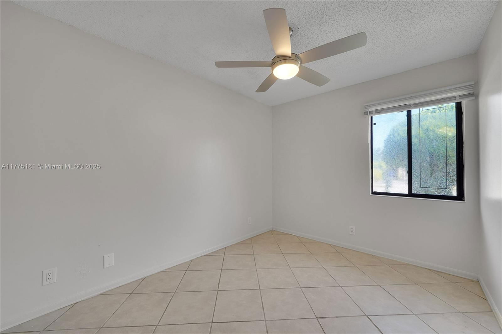 Real estate property located at 7818 7th Pl, Broward, Lauderdale North Park Sec, North Lauderdale, FL