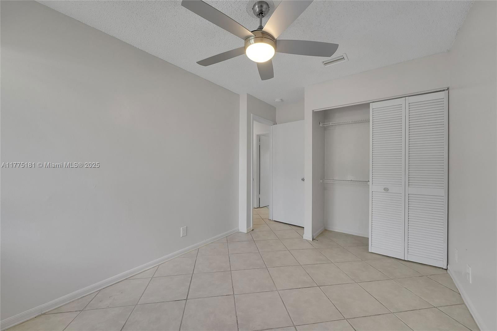 Real estate property located at 7818 7th Pl, Broward, Lauderdale North Park Sec, North Lauderdale, FL