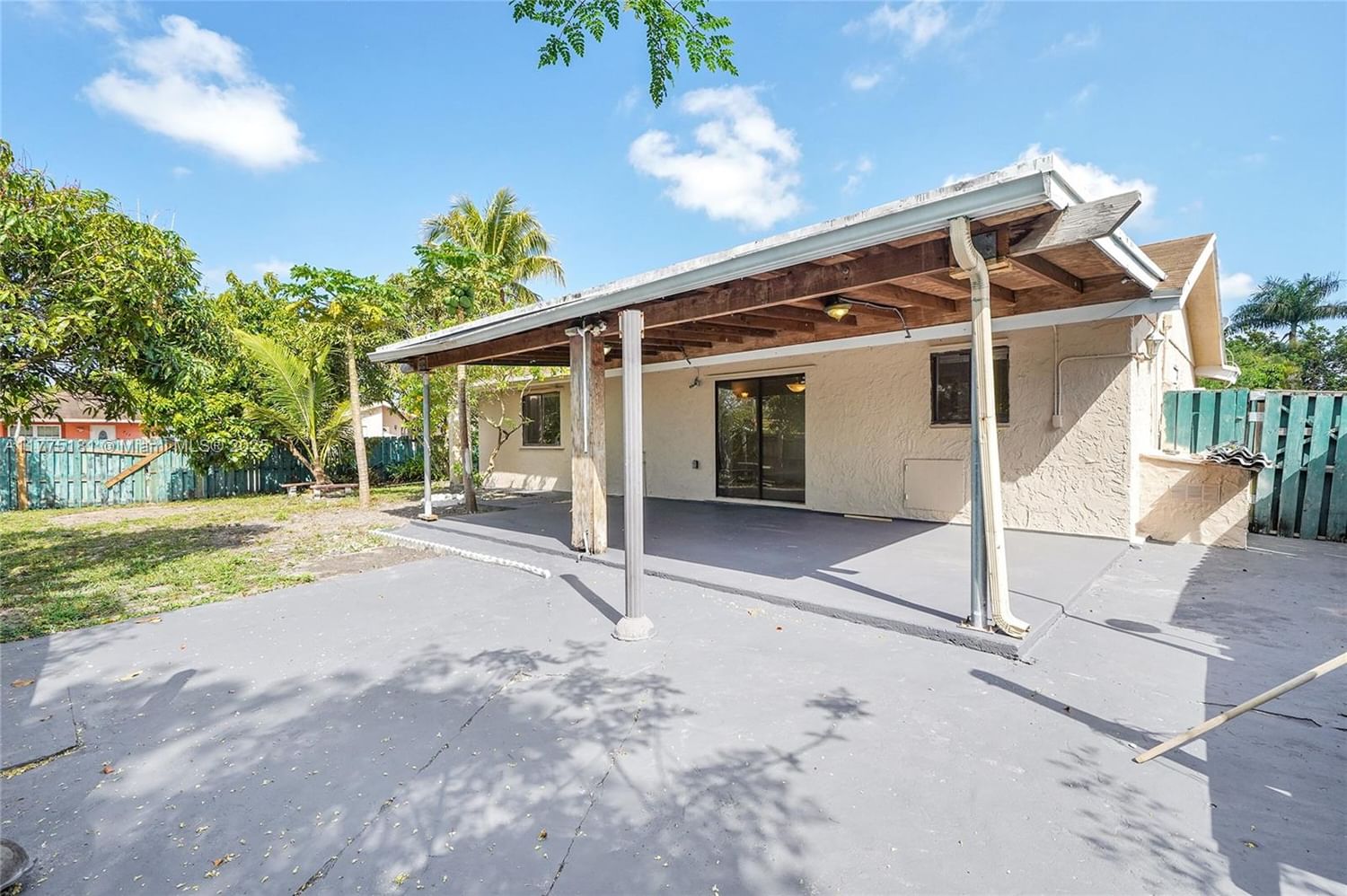 Real estate property located at 7818 7th Pl, Broward, Lauderdale North Park Sec, North Lauderdale, FL