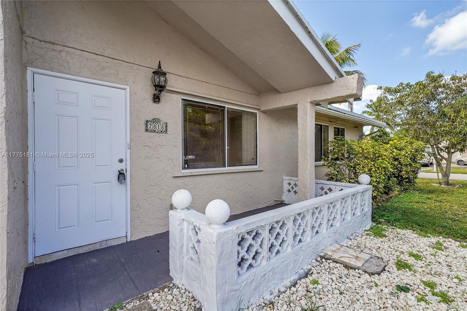 Real estate property located at 7818 7th Pl, Broward, Lauderdale North Park Sec, North Lauderdale, FL