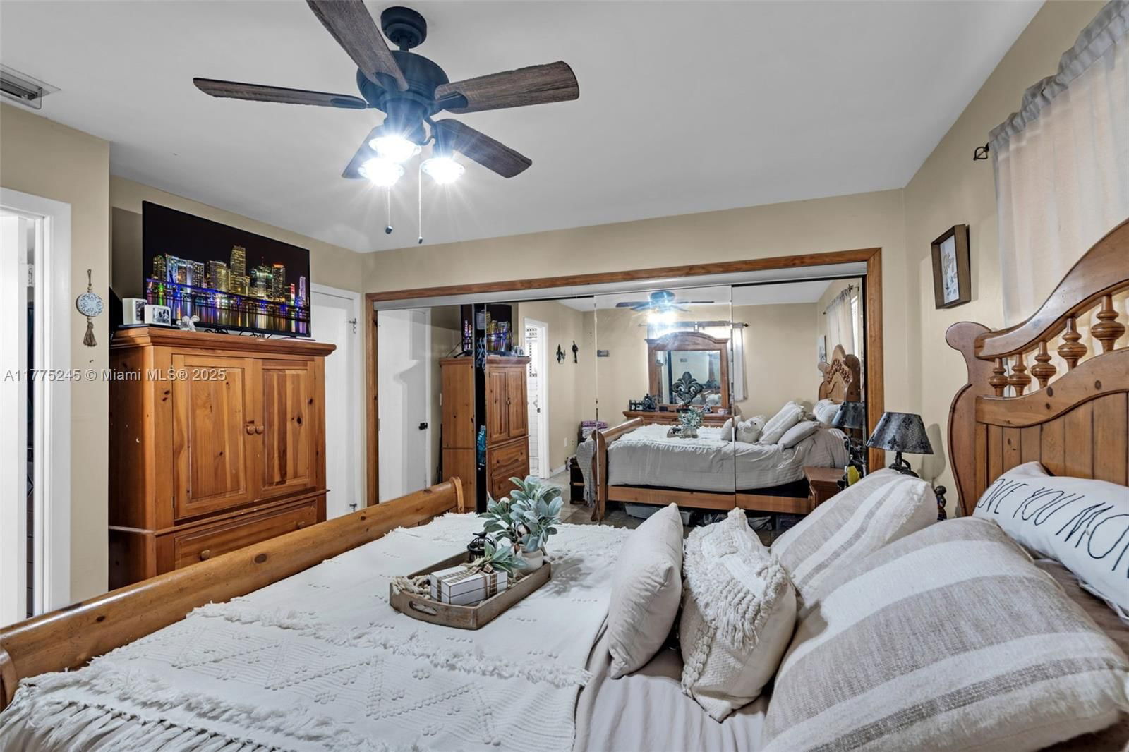 Real estate property located at 7470 Simms St, Broward, Driftwood Estates No 3, Hollywood, FL