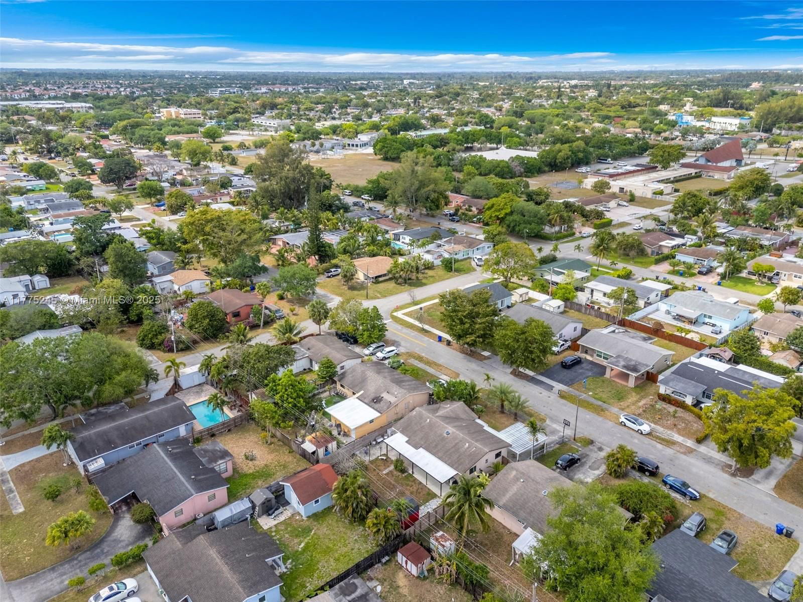 Real estate property located at 7470 Simms St, Broward, Driftwood Estates No 3, Hollywood, FL