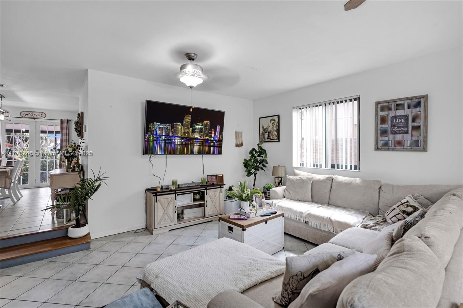 Real estate property located at 7470 Simms St, Broward, Driftwood Estates No 3, Hollywood, FL