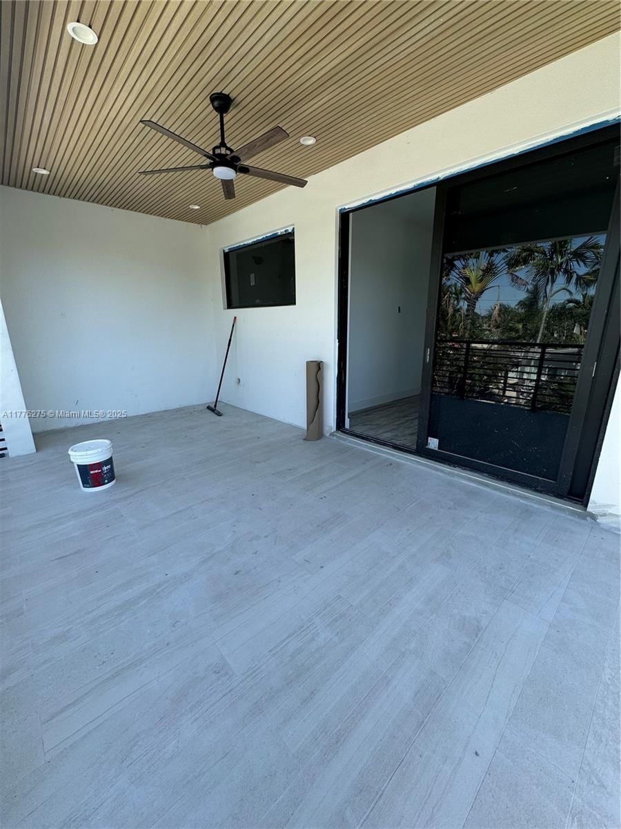 Real estate property located at 1233 12th Ave A, Broward, Lake Ridge, Fort Lauderdale, FL