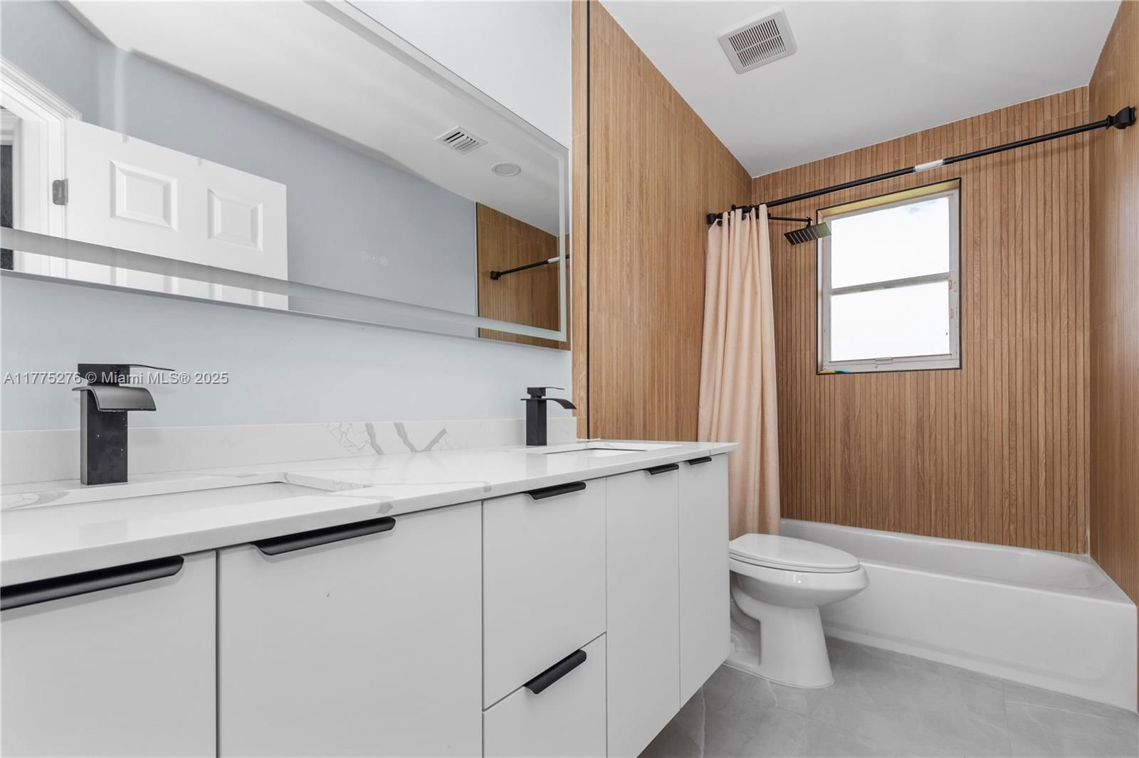 Real estate property located at 2167 176th Ter, Broward, Silver Lakes Phase Iii, Miramar, FL