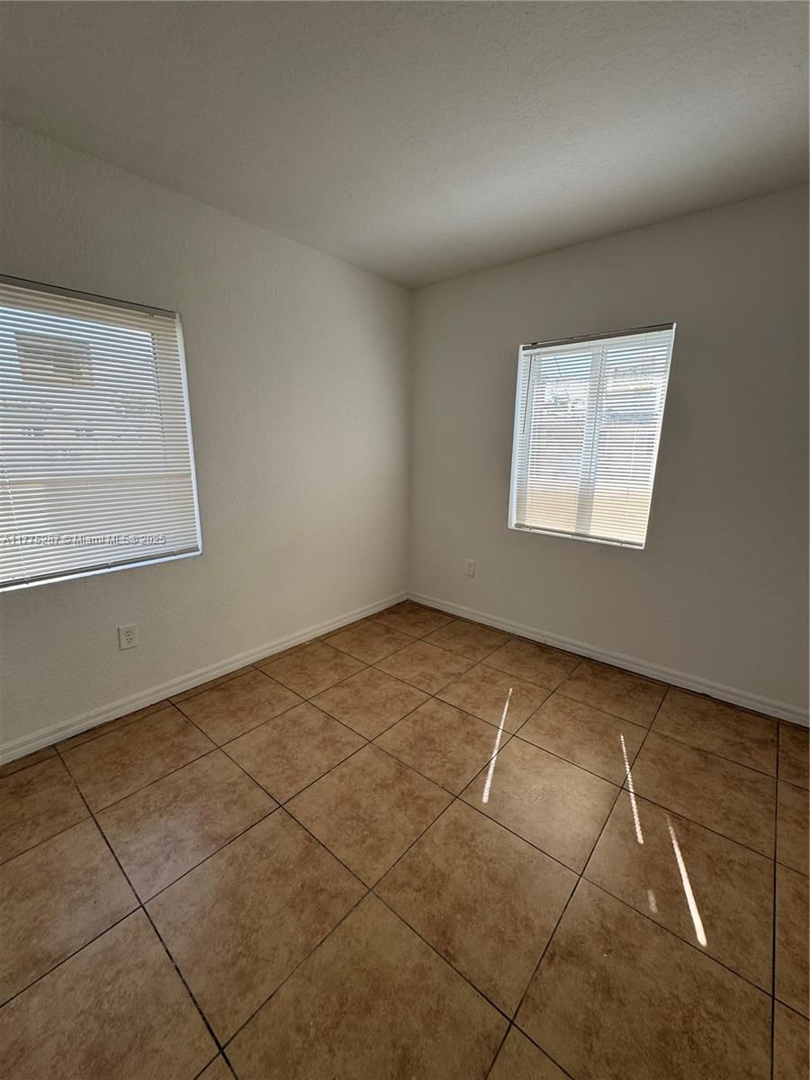 Real estate property located at 8456 4th Ct #8456, Miami-dade, Sunset Palm Villas Condo, Miami, FL