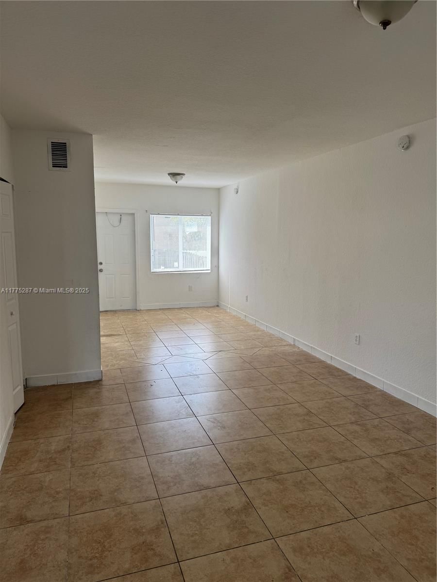 Real estate property located at 8456 4th Ct #8456, Miami-dade, Sunset Palm Villas Condo, Miami, FL