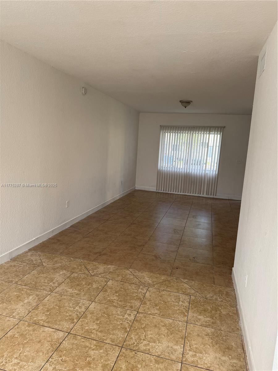 Real estate property located at 8456 4th Ct #8456, Miami-dade, Sunset Palm Villas Condo, Miami, FL