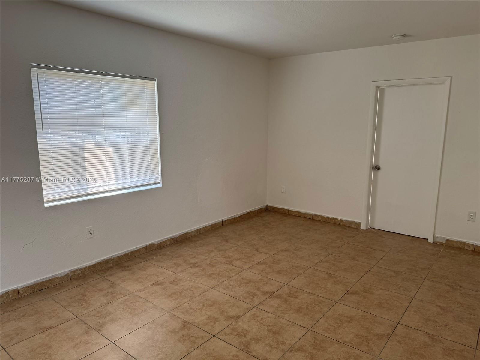 Real estate property located at 8456 4th Ct #8456, Miami-dade, Sunset Palm Villas Condo, Miami, FL