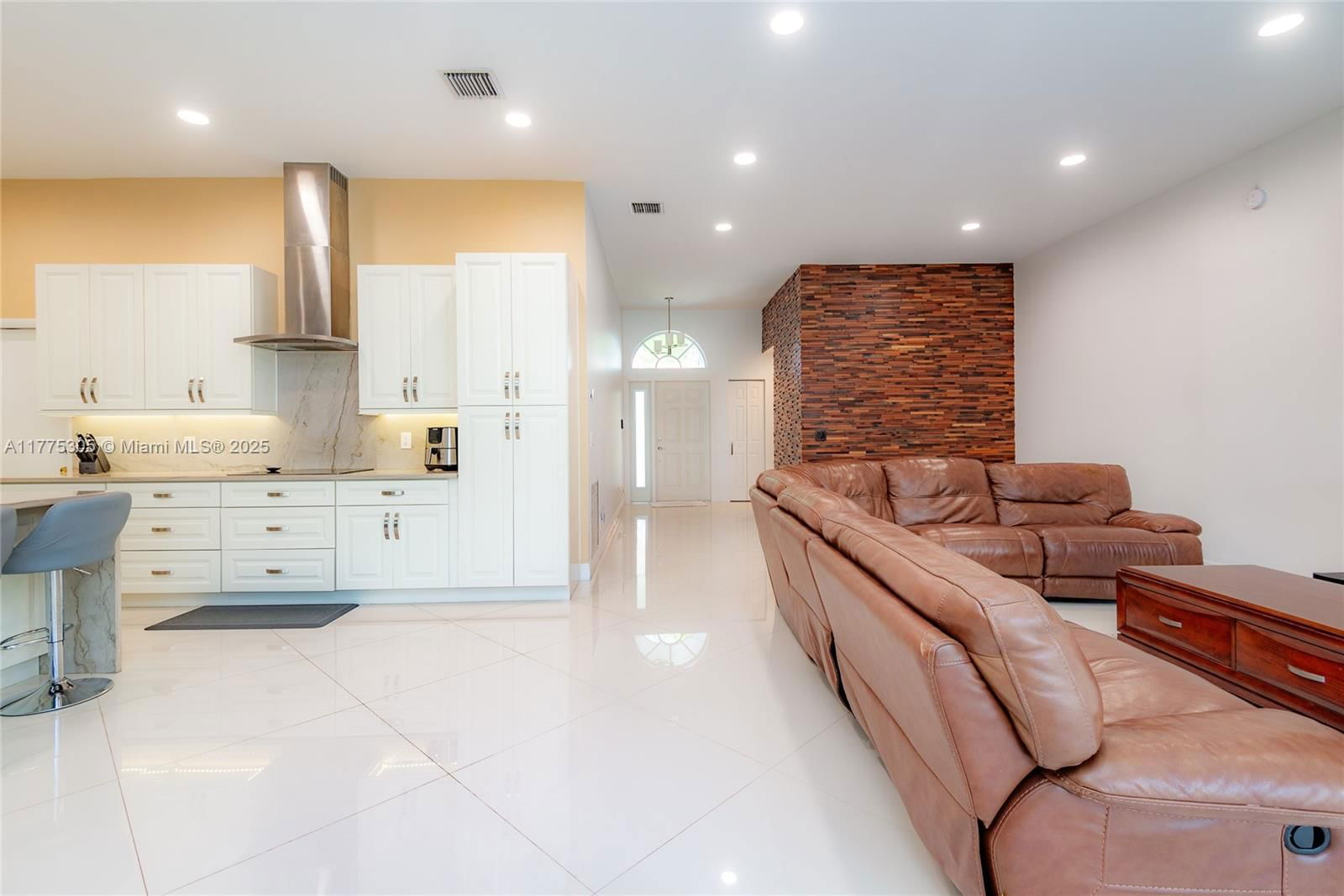 Real estate property located at 23274 Alora Dr, Palm Beach, Costa Del Sol, Boca Raton, FL